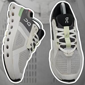 On Cloudrunner 2 Glacier Sage Mens 7.5 Running Shoes Gray Green Athleisure Gym
